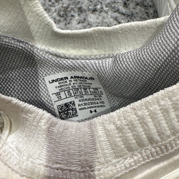 Under Armour HOVR Men's 13 Training Shoe White Running Sneaker Blood Sweat Respe - Picture 5 of 10